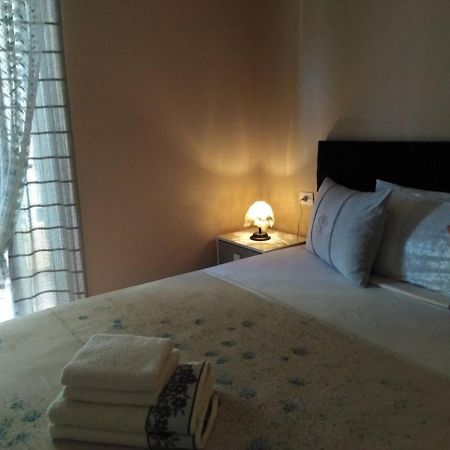 Jelena'S Luxury Apartments Saranda Kültér fotó
